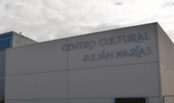 centro-civico-julian-marias-perales-rio